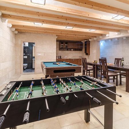 Luxury Stone Villa Nevija 2022 Private Villa ميلنا المظهر الخارجي الصورة