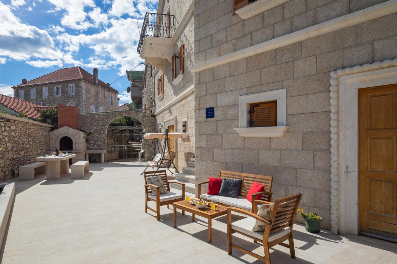 Luxury Stone Villa Nevija 2022 Private Villa ميلنا المظهر الخارجي الصورة